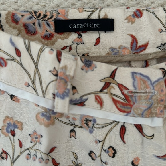 Capri pants - Picture 3 of 6